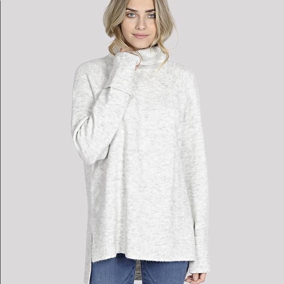 Vero Moda sweater NWOT - Picture 1 of 9